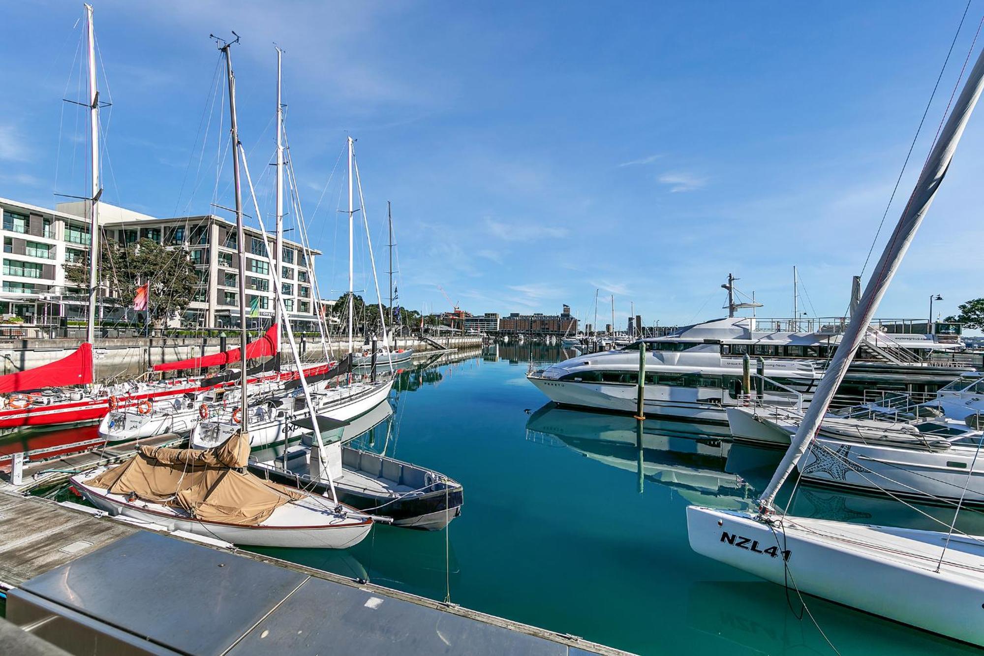 Sophisticated Spacious Apt W Stunning Harbour View Auckland Eksteriør billede